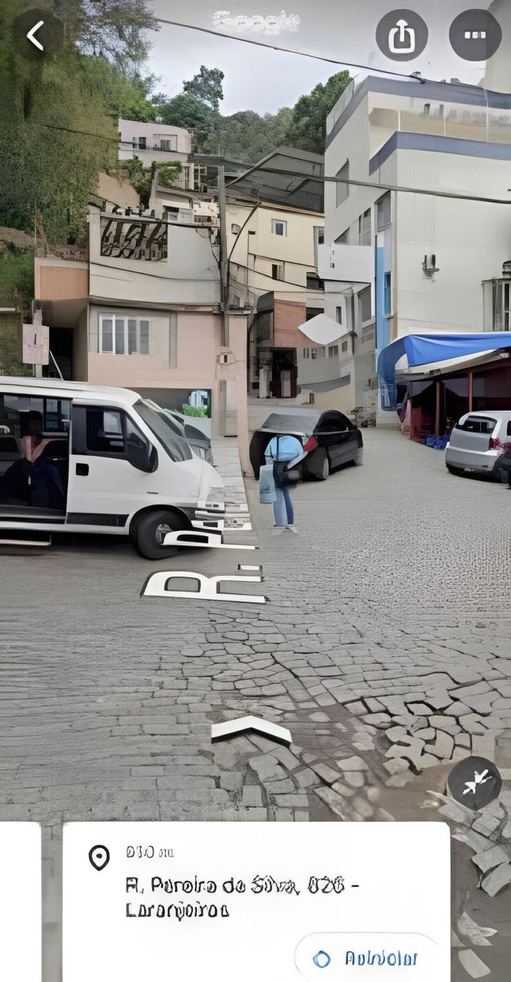 Excelente Espaco Economico Em Laranjeiras * Río de Janeiro